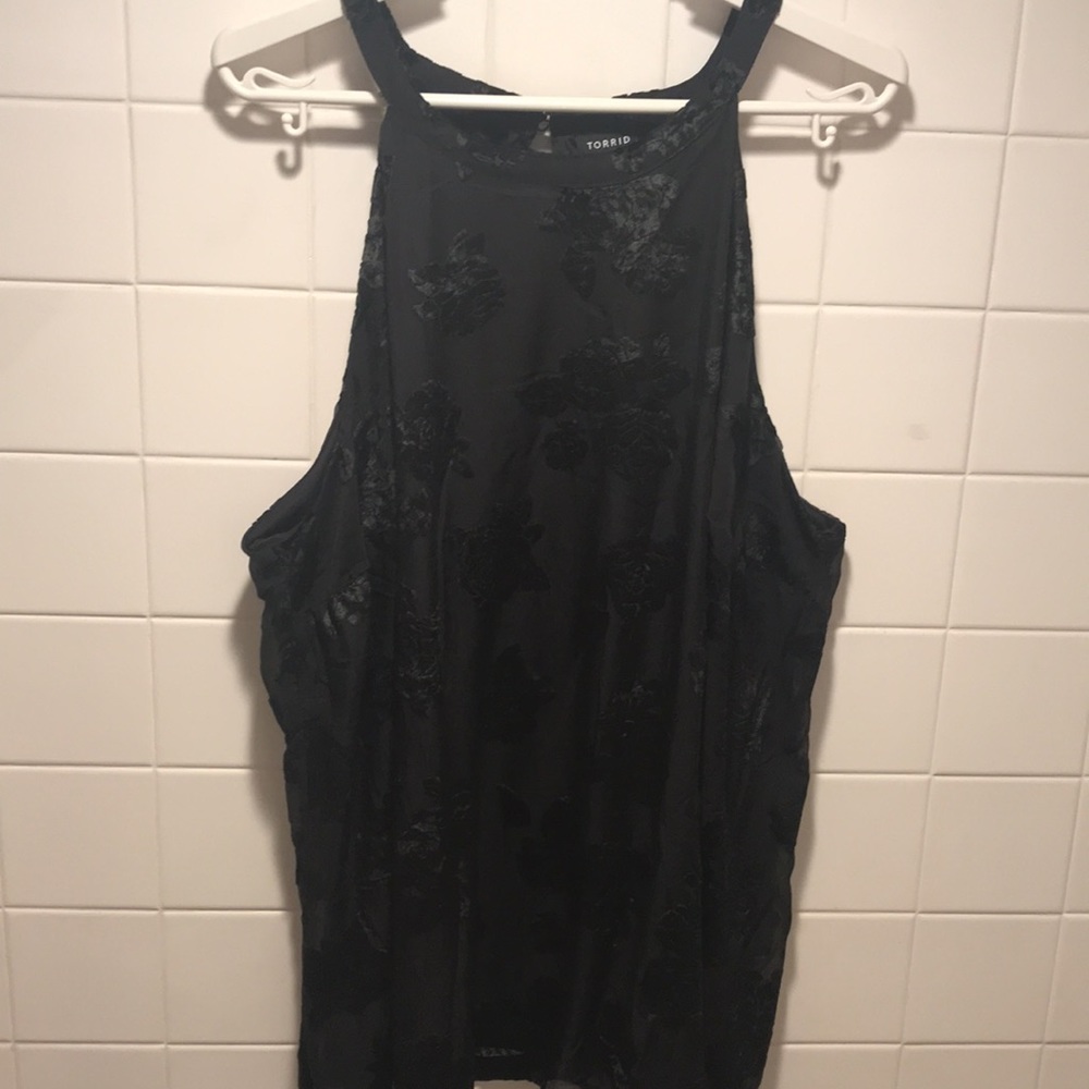 Torrid 3X Plus High Neck Tank Top Black Sheer Burn Out Fabric 1 Button Closure